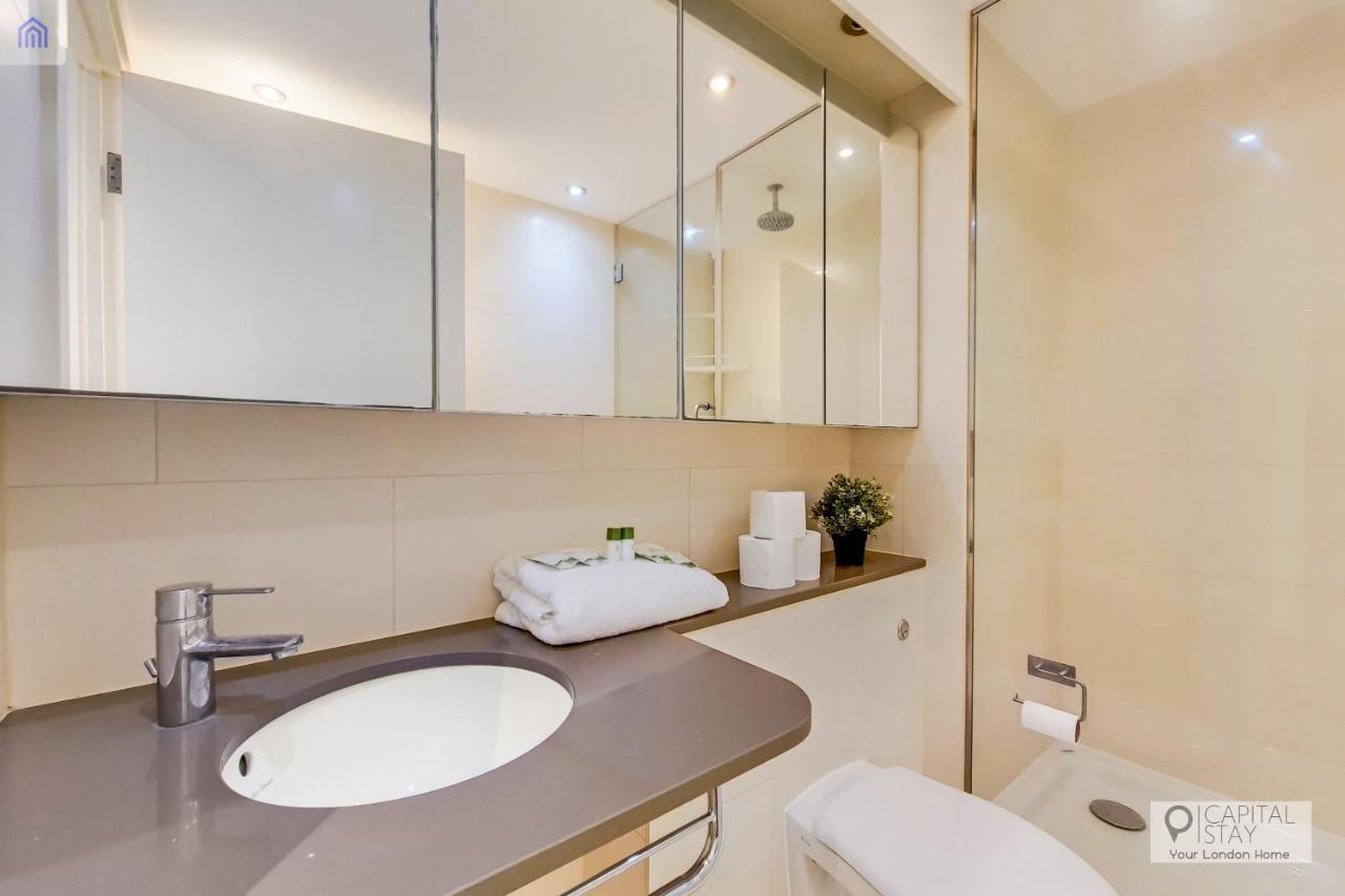 Two Bedroom Apartment - London Excel Stays Eksteriør billede